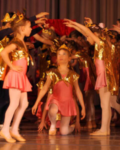 Tabatha Ballettschule Goldenes Königreich 2009 063 Kopie